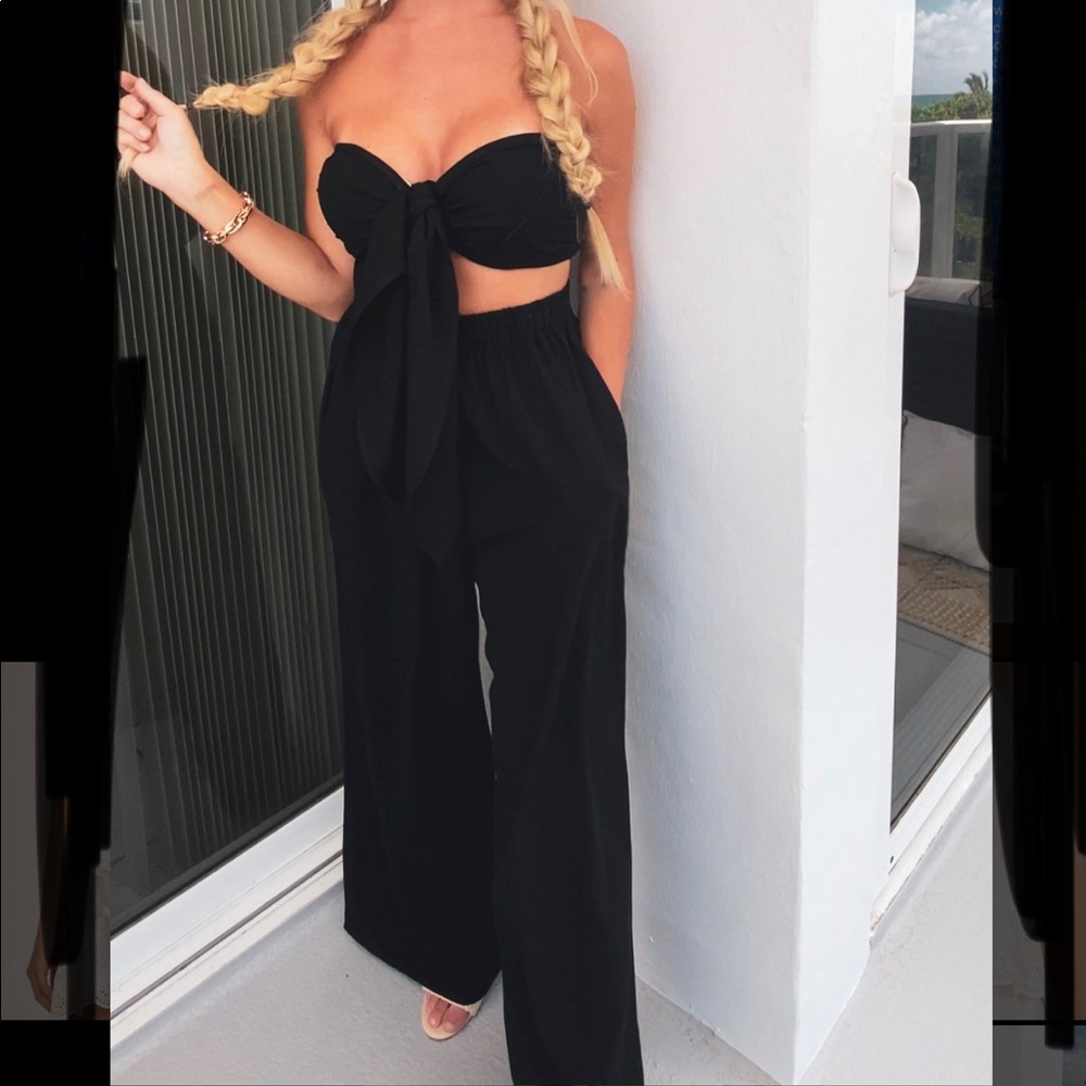 Smocked two piece set - Picture 4 of 5